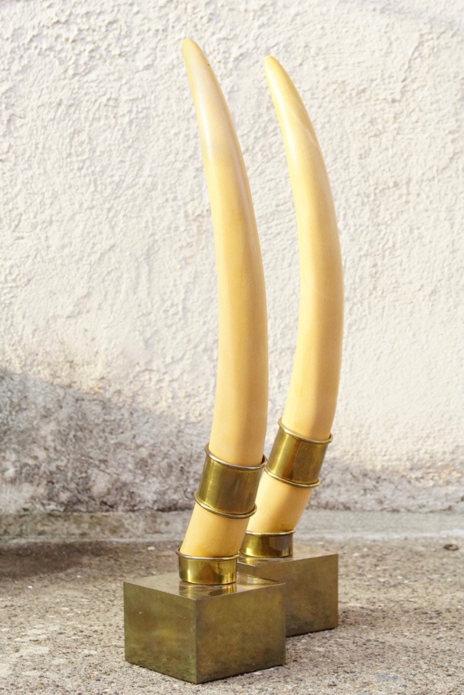 Vintage Pair Of Standing Faux Tusks, Brass Banding & Base, Made By Champam 1976, Unique Home Decor, Set of Decorative White Horns, 23" Tall
