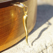 Vintage 14K Gold Italian Horn Pendant, Yellow Gold Cornicello , Good Luck Charm, Hollow Gold Italian Horn, Italian American, 2" L