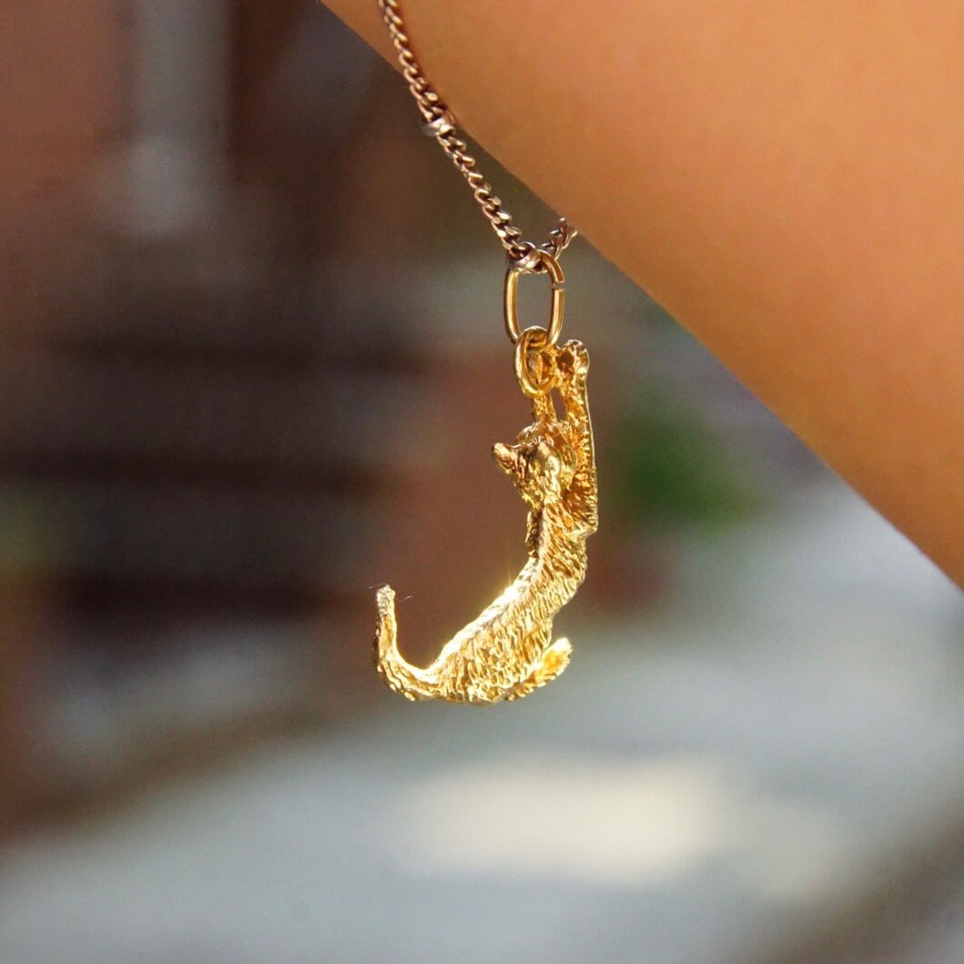Vintage 14K Gold Cat Charm, Petite Yellow Gold Charm/Pendant, Cute Little Playing Cat Charm, Cat Lover Jewelry, 585 Gold, 1" Long
