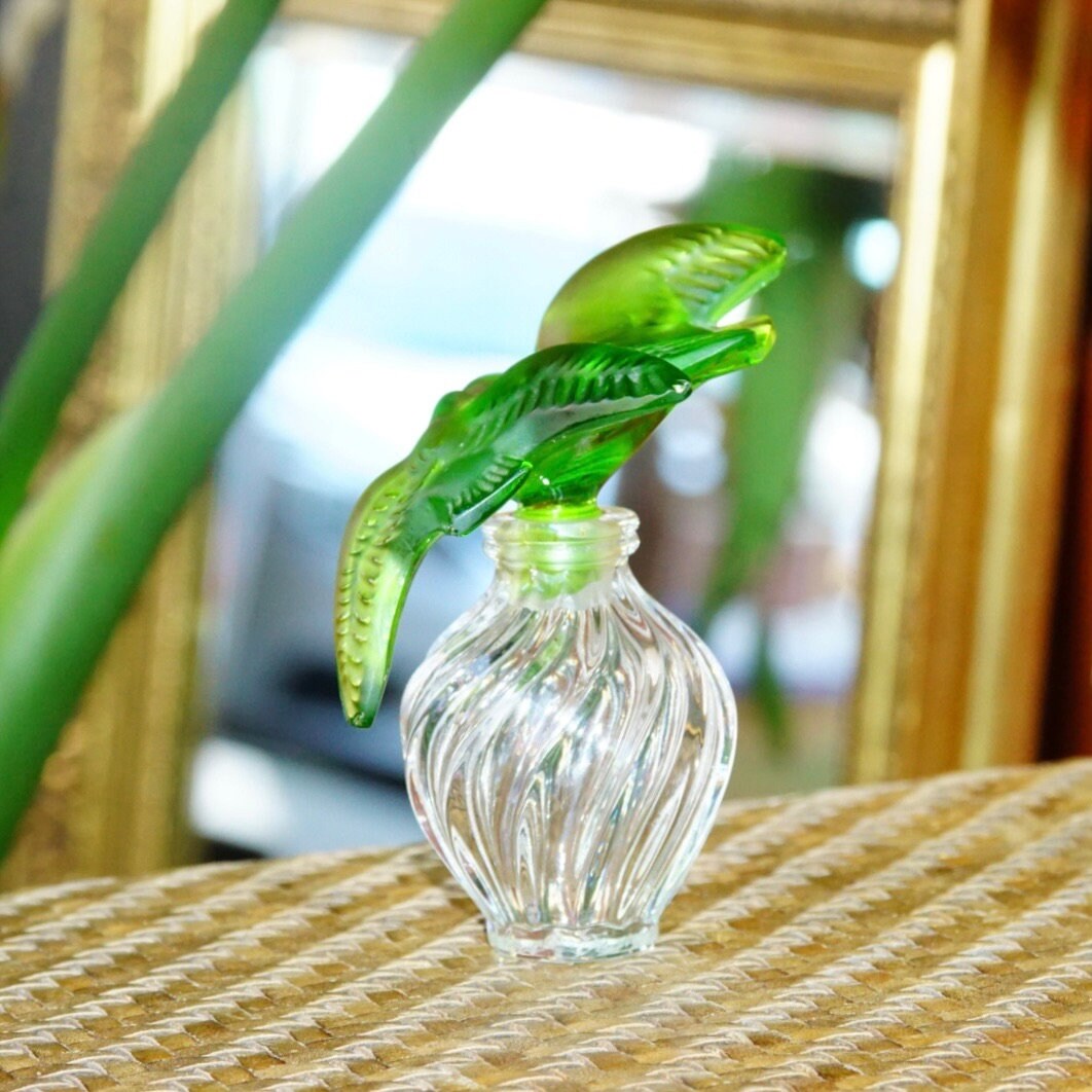 Vintage Signed Nina Ricci Lalique Two Dove Perfume Bottle CC 642, Frosted Green Glass Stopper, Ridged Clear Glass Bottle, 3.75" H