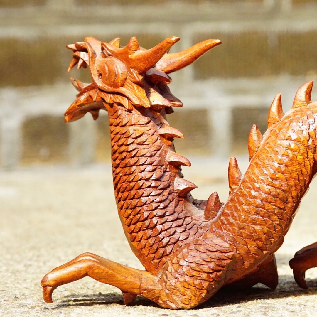 Vintage Signed Hand Carved Wood Dragon Sculpture, Incredibly Detailed Carved Wood Statue, Japenese/Chinese Crawling Dragon, 10" L x 5 1/2" H