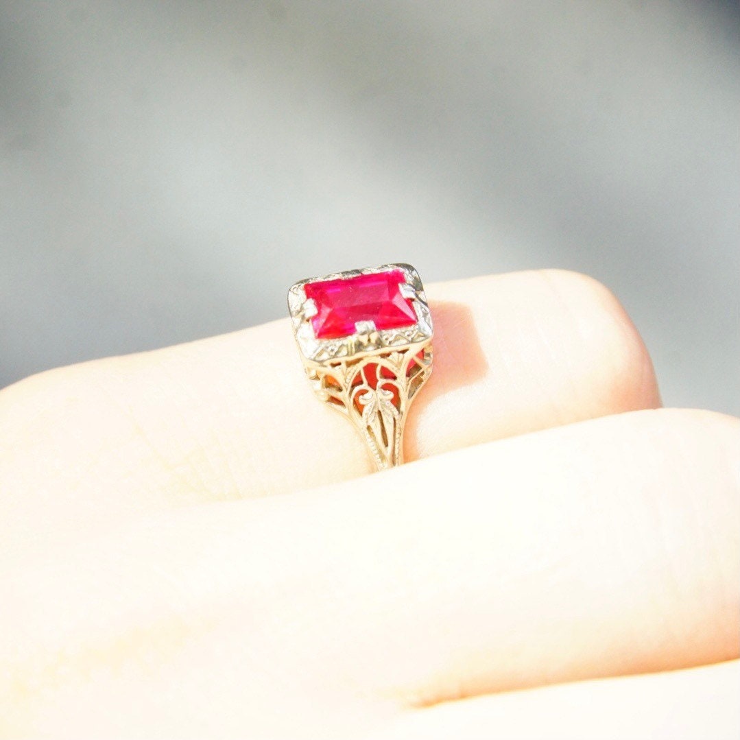 Vintage Art Deco 14K White Gold Filigree Ruby Ring, Pink Ruby, Emerald Cut Gemstone, Ornate Gold Ring, Ruby Engagement Ring, Size 7 US