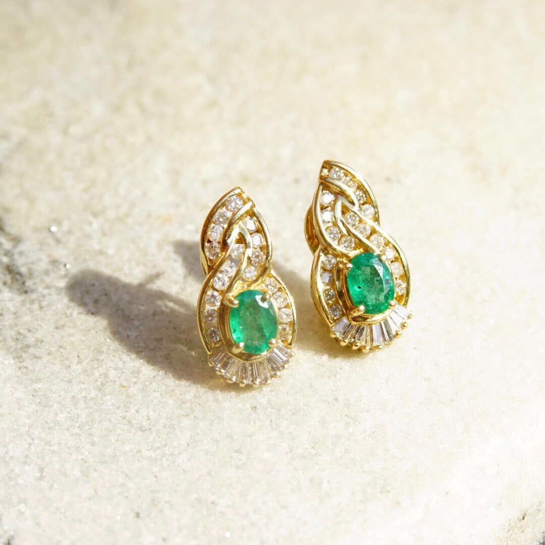 Vintage 14K Yellow Gold Diamond Emerald Earrings, .7625 TCW Brilliant & Baguette Diamonds, Sparkly Emerald Diamond Lever Back Studs