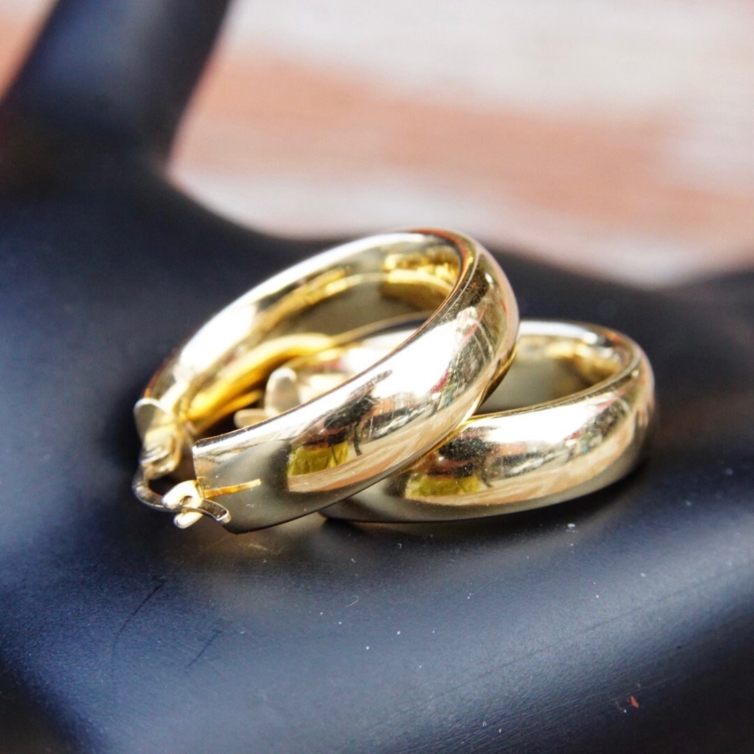 Vintage 14K Yellow Gold Hoop Earrings, Signed Sakes Fifth Avenue, Petite Gold Latch Back Hoops, Classic Gold Earrings, 1 1/2" Long