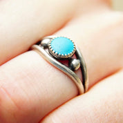 Vintage Sterling Silver Turquoise Ring, Minimalist Silver Cutout Ring, Blue Gemstone, Accent Silver Beads, 925 Jewelry, Size 7 3/4 US