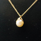 Vintage 14K Yellow Gold Solitaire Pearl Pendant Necklace, Cultured Pearl Drop With Gold Crown Cap, Delicate Gold Chain, 15" Long
