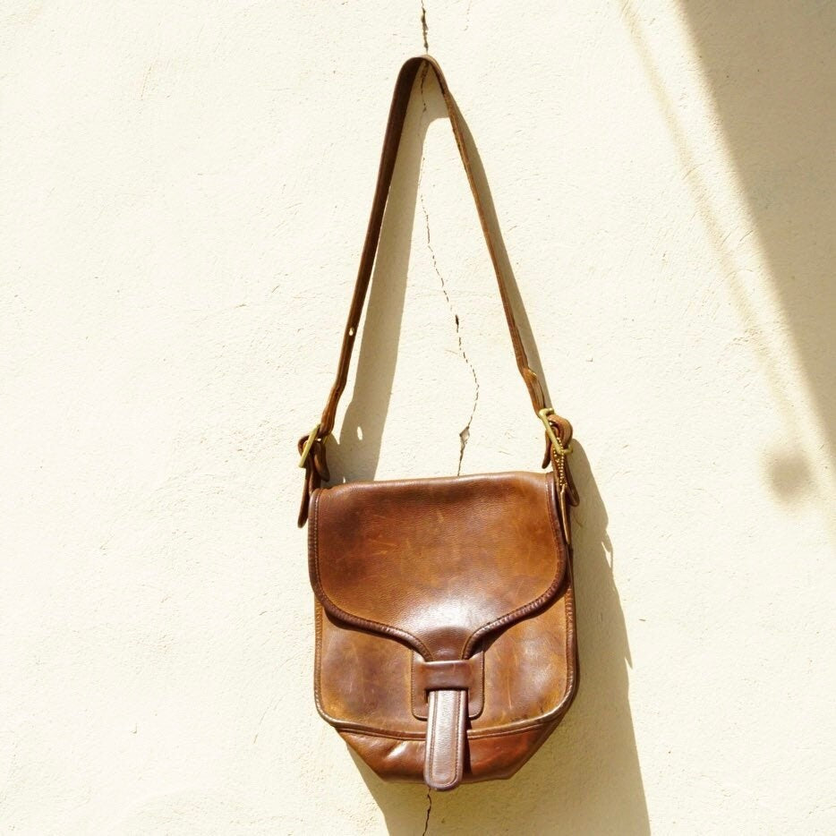 Vintage 1970's Authentic Coach Leatherwear Messenger Bag No. 633-2179, Chocolate Brown Leather Courier Bag, Front Flap, Adjustable Strap