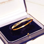 Vintage 14K Gold Diamond Bangle Bracelet, Yellow Gold Criss Cross Bangle With Accent Diamonds, .06 CT Brilliant Diamonds, 6 1/4" L