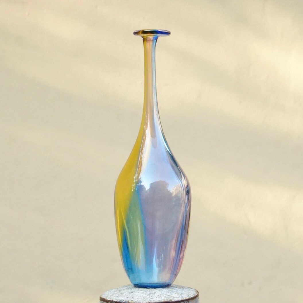 Vintage Signed Kosta Boda K. Engam Art Glass Fidji Vase #7008838, Iridescent Blown Glass Bud Vase, Mid-Century Accent Flower Vase, 11.5" H