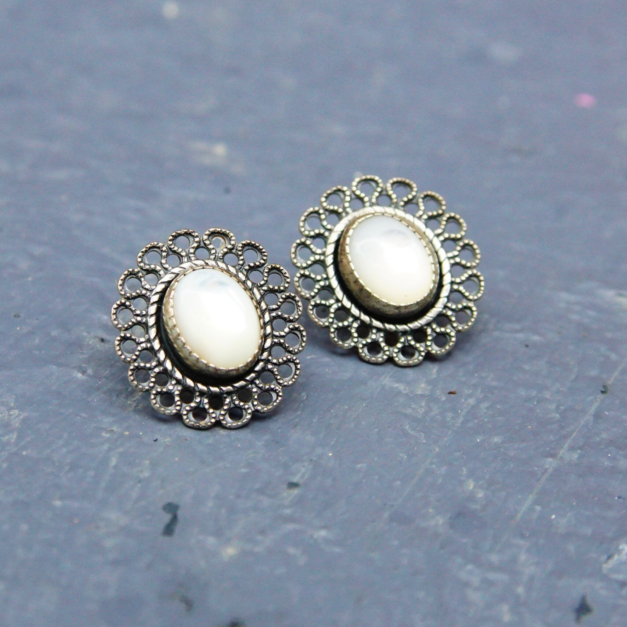 Vintage Silver Filigree Mother Of Pearl Stud Earrings, Iridescent White Shell, Ornate Silver Wire Frame, 5/8" L