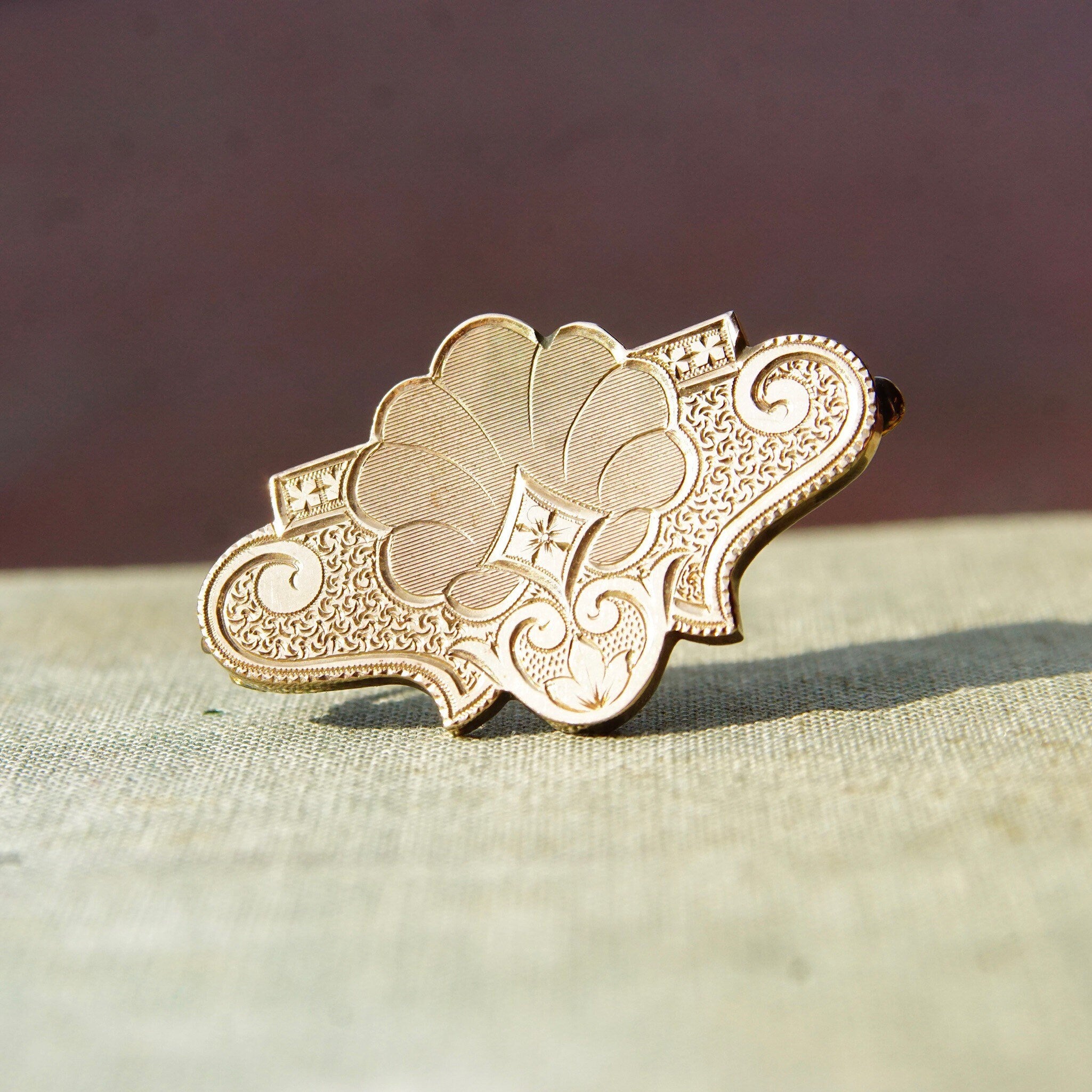 Victorian 10K Rose Gold Engraved Brooch/Pendant, Ornate Antique Gold Brooch, Art Nouveau Style, 1 1/2 L