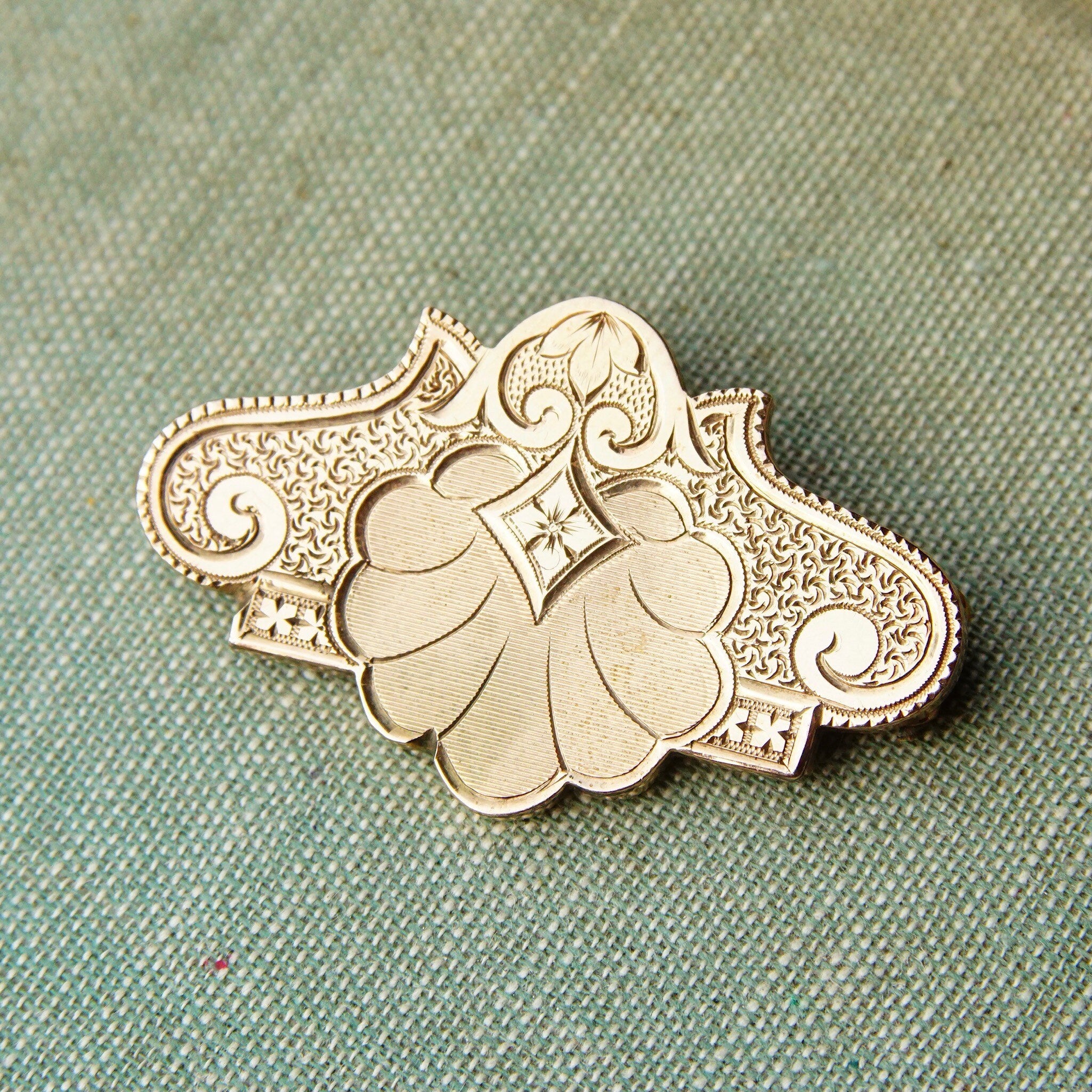 Victorian 10K Rose Gold Engraved Brooch/Pendant, Ornate Antique Gold Brooch, Art Nouveau Style, 1 1/2 L