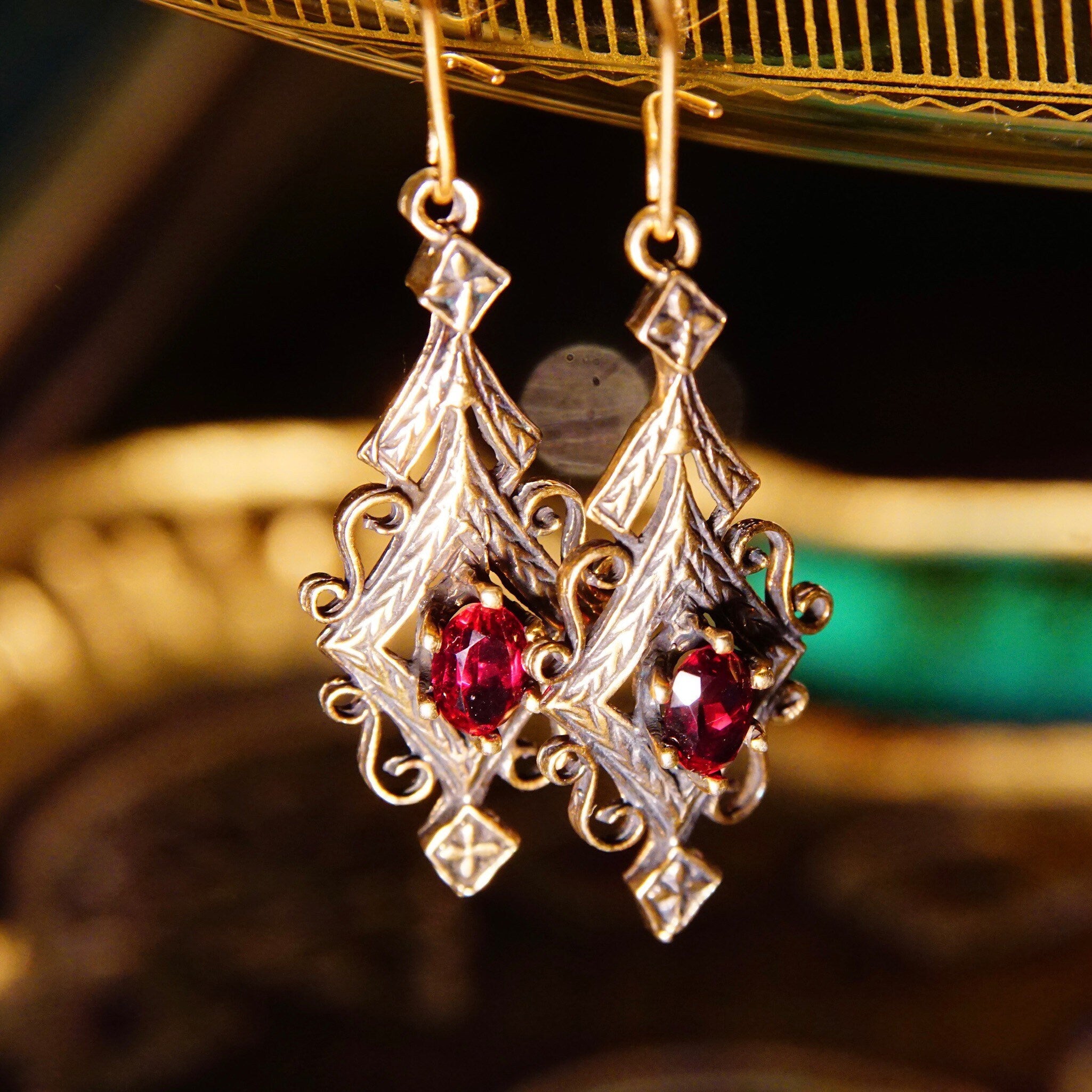 Vintage 14K Gold Red Ruby Dangle Pendant Earrings, Elegant Ornate Earrings With Marquise Gemstones, Art Deco/Nouveau, Kidney Hooks,2 L