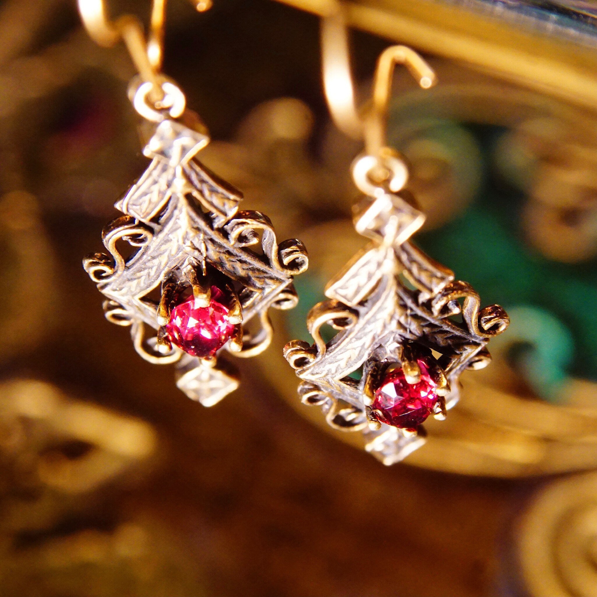 Vintage 14K Gold Red Ruby Dangle Pendant Earrings, Elegant Ornate Earrings With Marquise Gemstones, Art Deco/Nouveau, Kidney Hooks,2 L