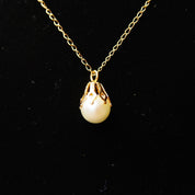 Vintage 14K Yellow Gold Solitaire Pearl Pendant Necklace, Cultured Pearl Drop With Gold Crown Cap, Delicate Gold Chain, 15" Long