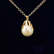 Vintage 14K Yellow Gold Solitaire Pearl Pendant Necklace, Cultured Pearl Drop With Gold Crown Cap, Delicate Gold Chain, 15" Long