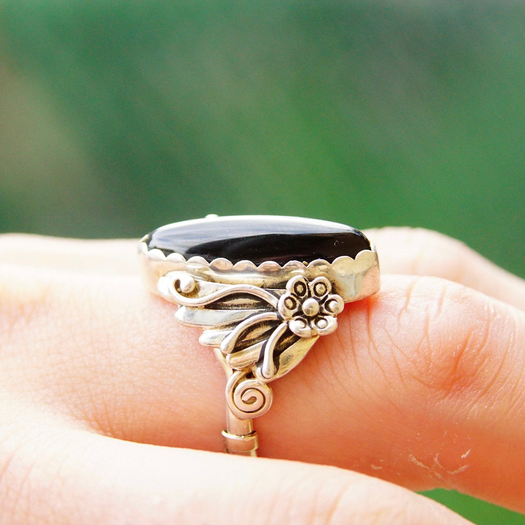 Vintage Hallmarked Navajo Sterling Silver Back Onyx Ring, RMJ Sterling, Floral Motifs, Ornate Silver Setting, Native American, Size 9 US