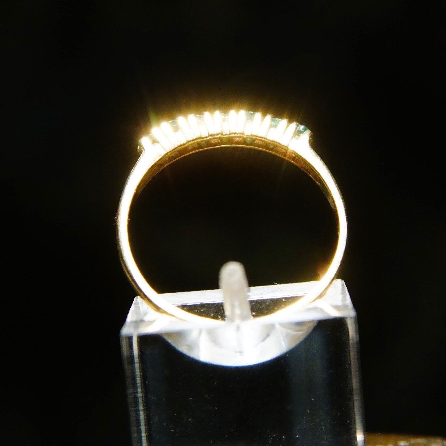 Vintage 14K Yellow Gold Emerald Half Eternity Ring, 7 Round-Cut Gemstones, Thin Gold Band, 585 Jewelry, Anniversary Ring, Size 7 1/4 US