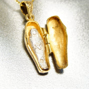 Vintage Gold Plated Sterling Silver Egyptian Sarcophagus Charm Pendant, Hinged Gold Pharaoh Coffin With Silver Mummy Inside, 36mm x 12mm