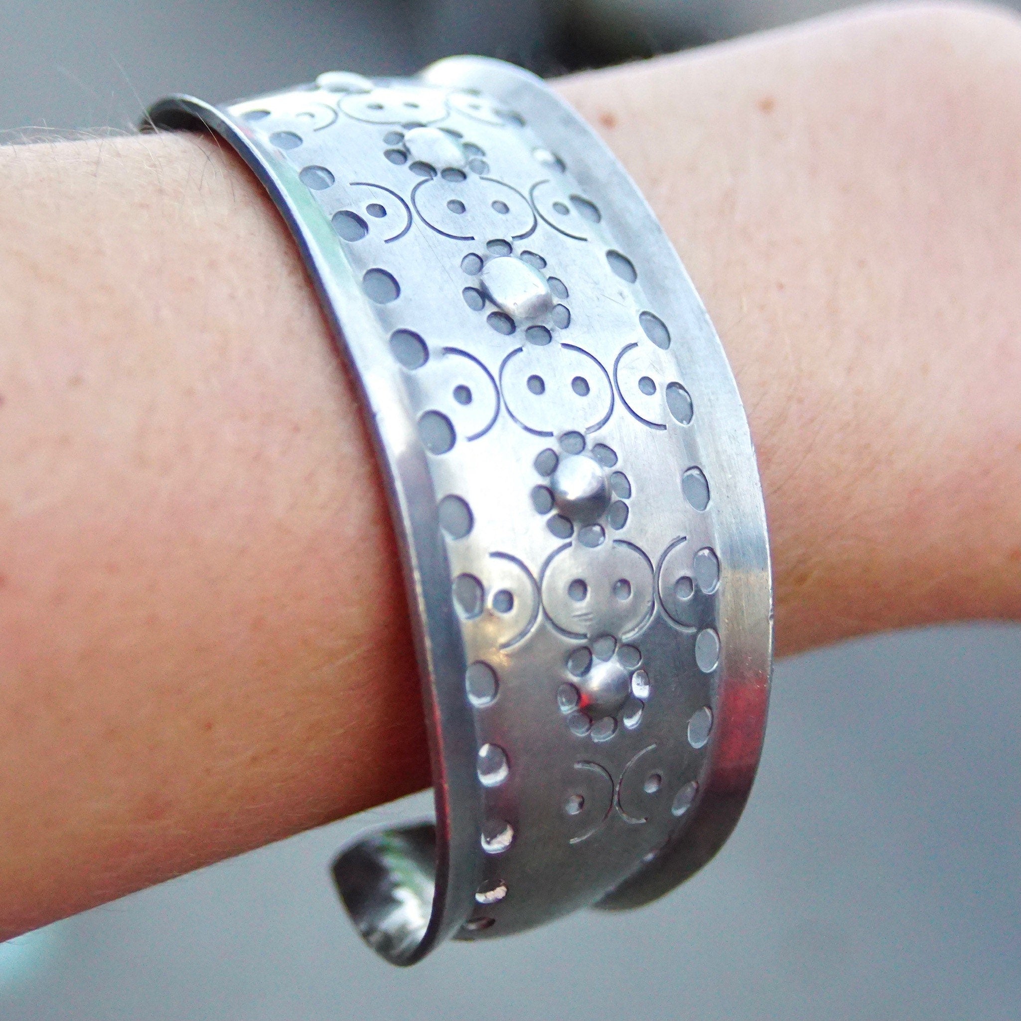 Vintage Signed Jorgen Jensen 158 Pewter Cuff Bracelet, Handmade Danish Pewter Cuff, Modernist Repousse Cuff Bracelet, Wide, 6 1/4 L