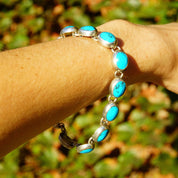 Vintage TAXCO Sterling Silver & Turquoise Link Bracelet, Mexico 925, 10 Turquoise Stones, Accent Curb Chain Links, Toggle Clasp, 9" L