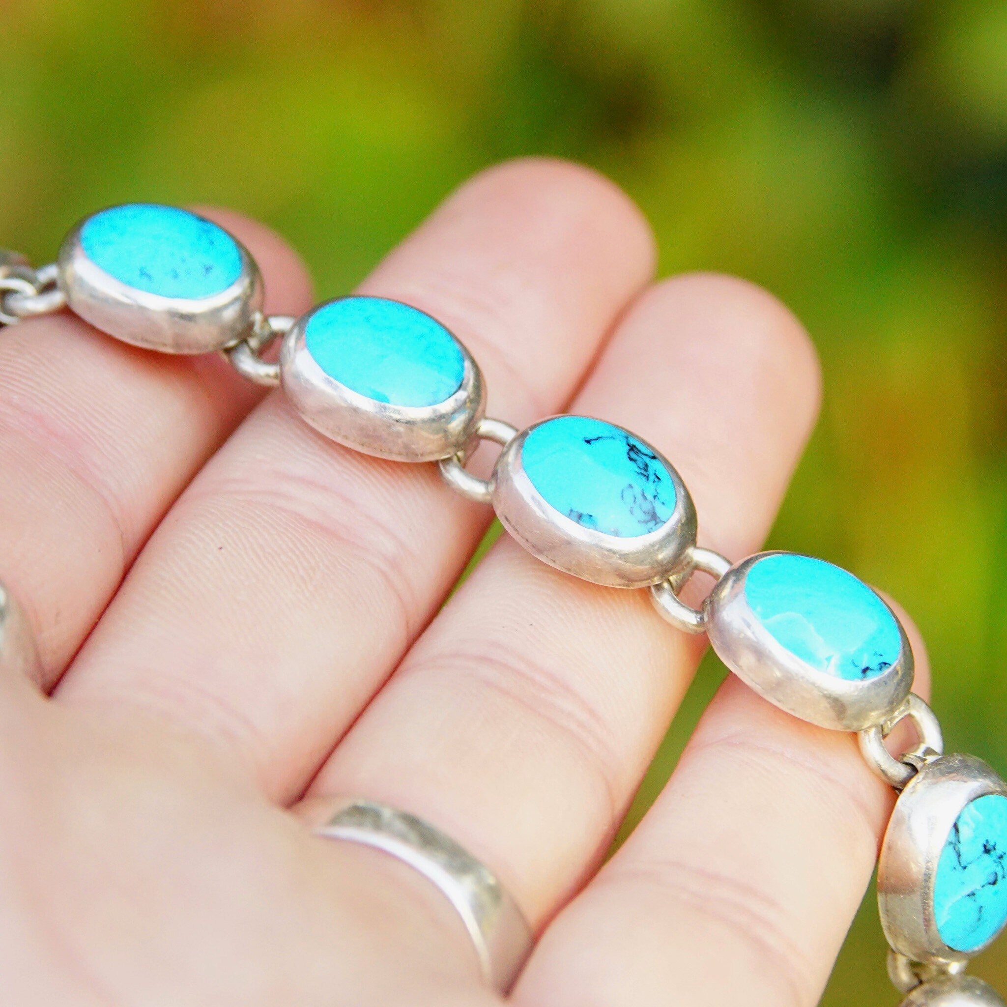 Vintage TAXCO Sterling Silver & Turquoise Link Bracelet, Mexico 925, 10 Turquoise Stones, Accent Curb Chain Links, Toggle Clasp, 9" L