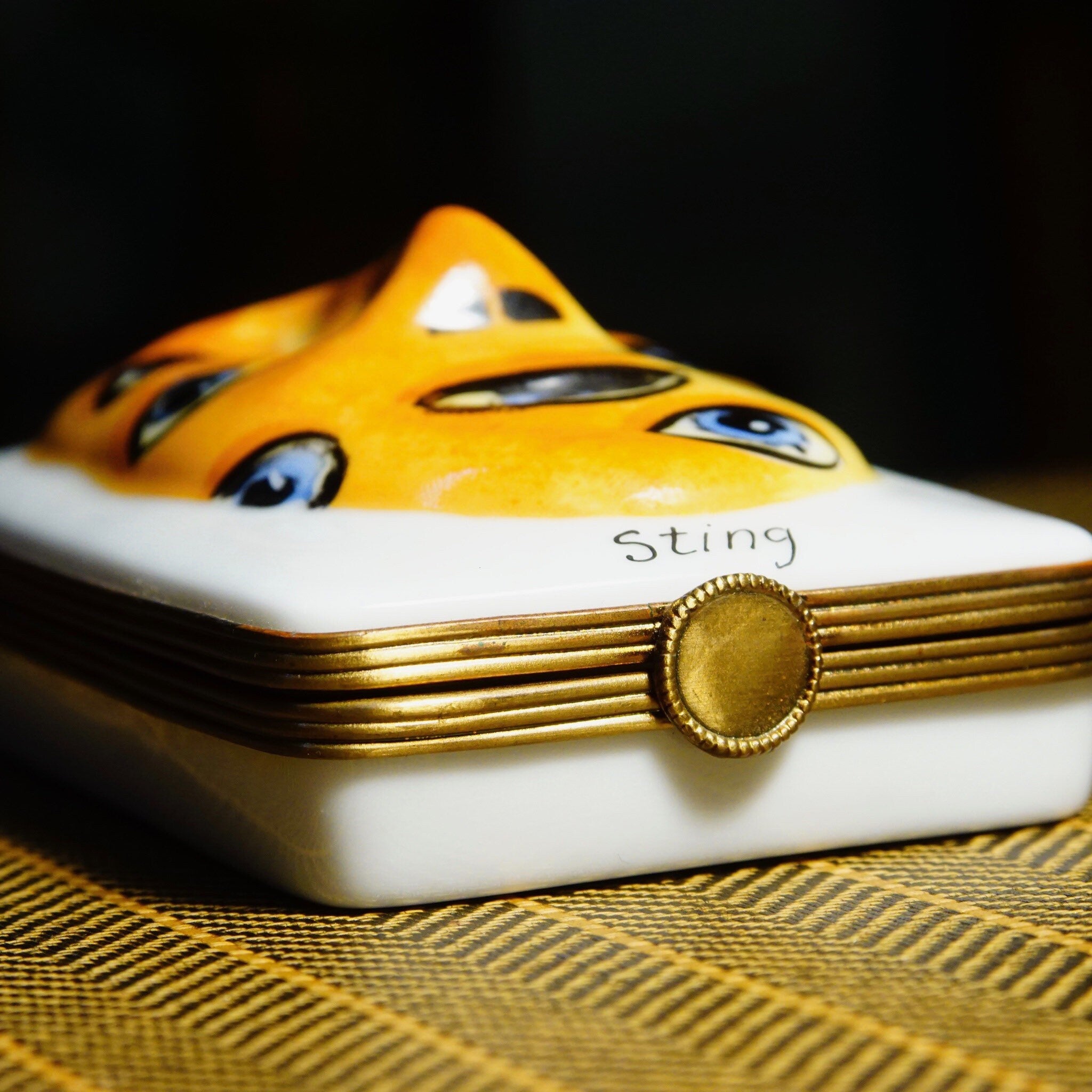 Rare Limited Edition Dubarry France Limoges Porcelain Sting Masks Trinket Box #245, Designed By Sting, Abstract Painted Face, 3 3/4 L