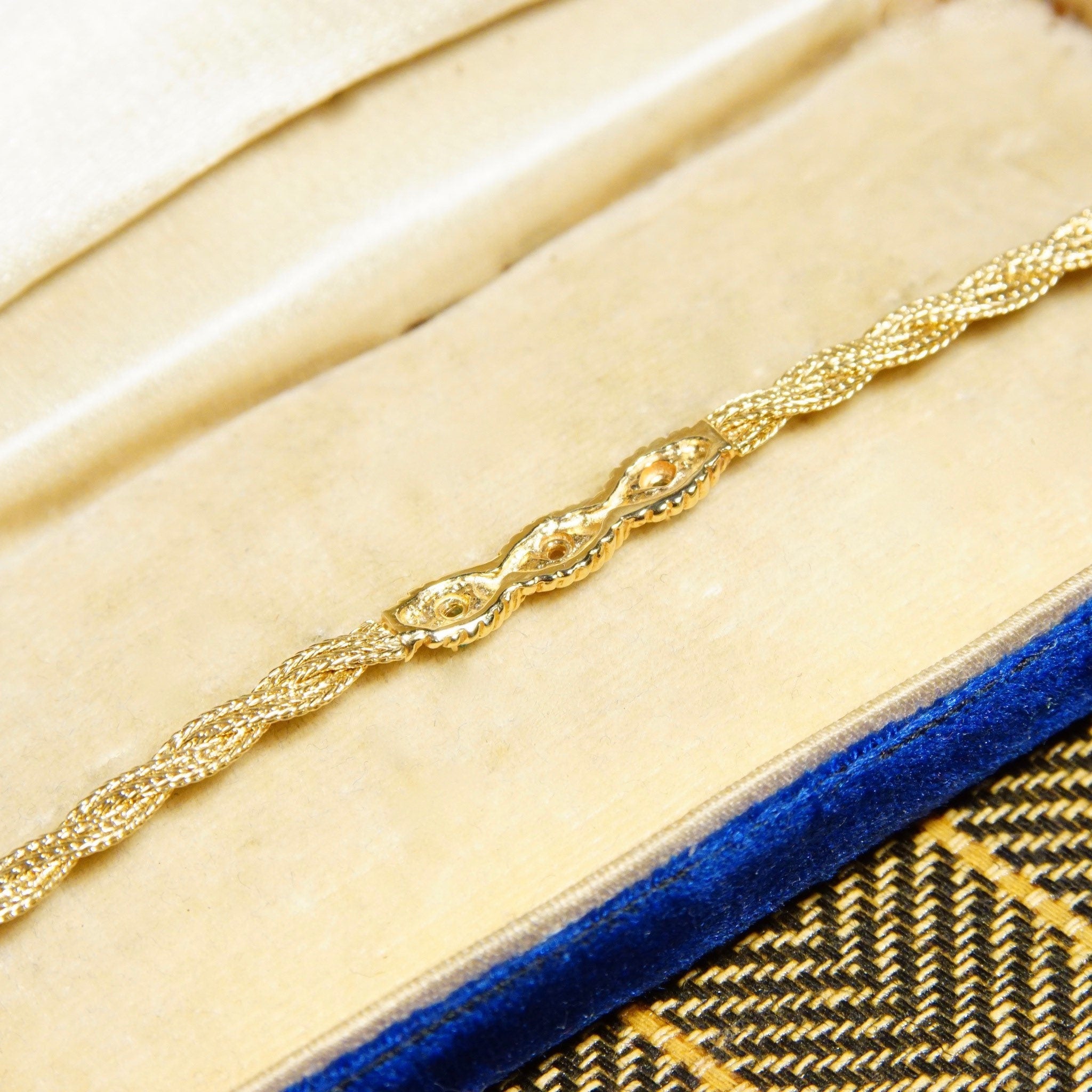Vintage 14K Yellow Gold Diamond Emerald Bar Bracelet, 4mm Braided Gold Link Chain, .03CT Diamond & Emerald Stones, Elegant 585 Jewelry, 7" L