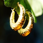 Vintage 14K Yellow Gold Crinkle Hoop Earrings, Puffed Gold Oval Hoops, Hammered Texturing, Lightweight, 585 Jewelry, 1 1/4 L