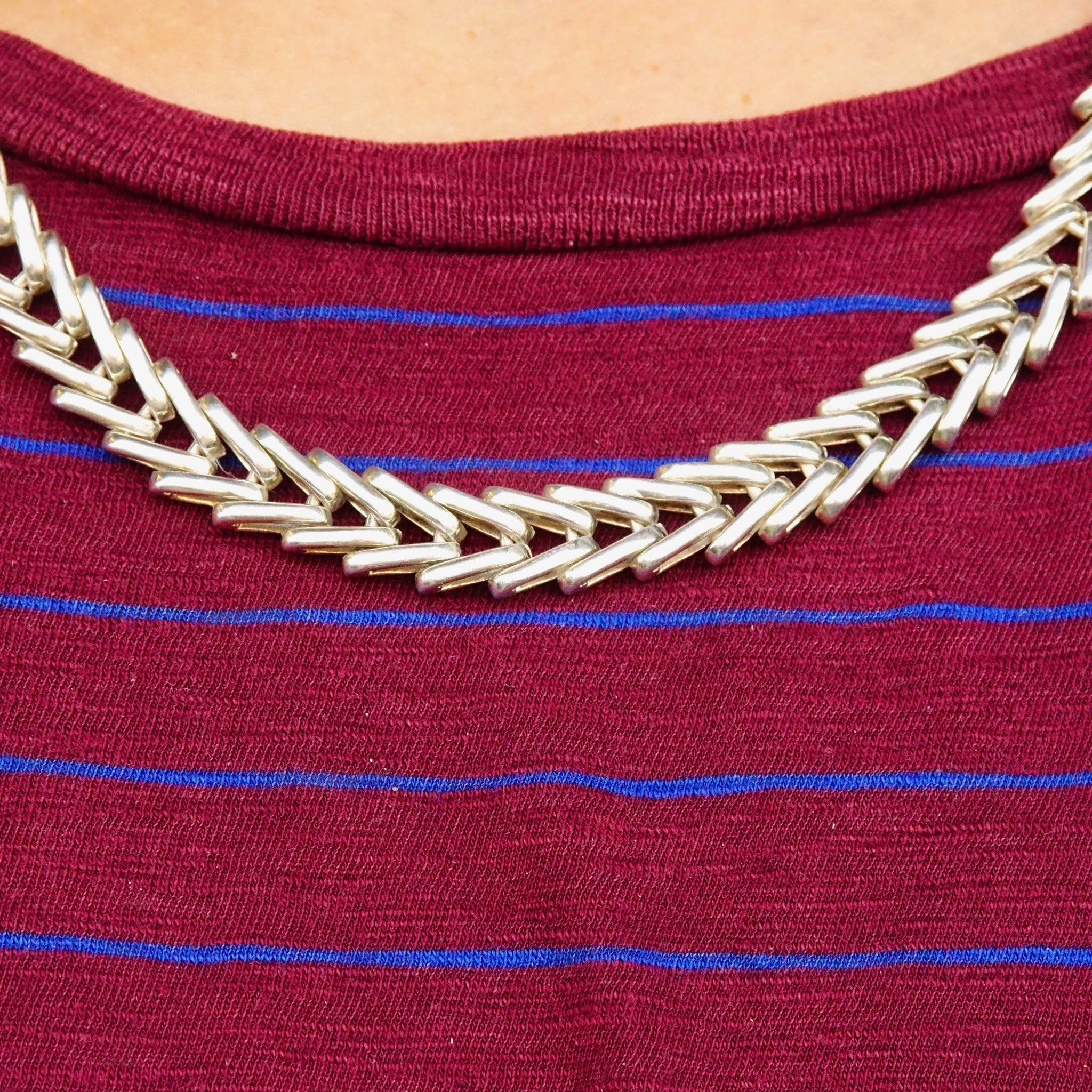 Vintage TAXCO Modernist Heavy Sterling Silver Foxtail Chain, Massive Chain Necklace With Interlocking V-Links, Chunky, Unisex, 24 L