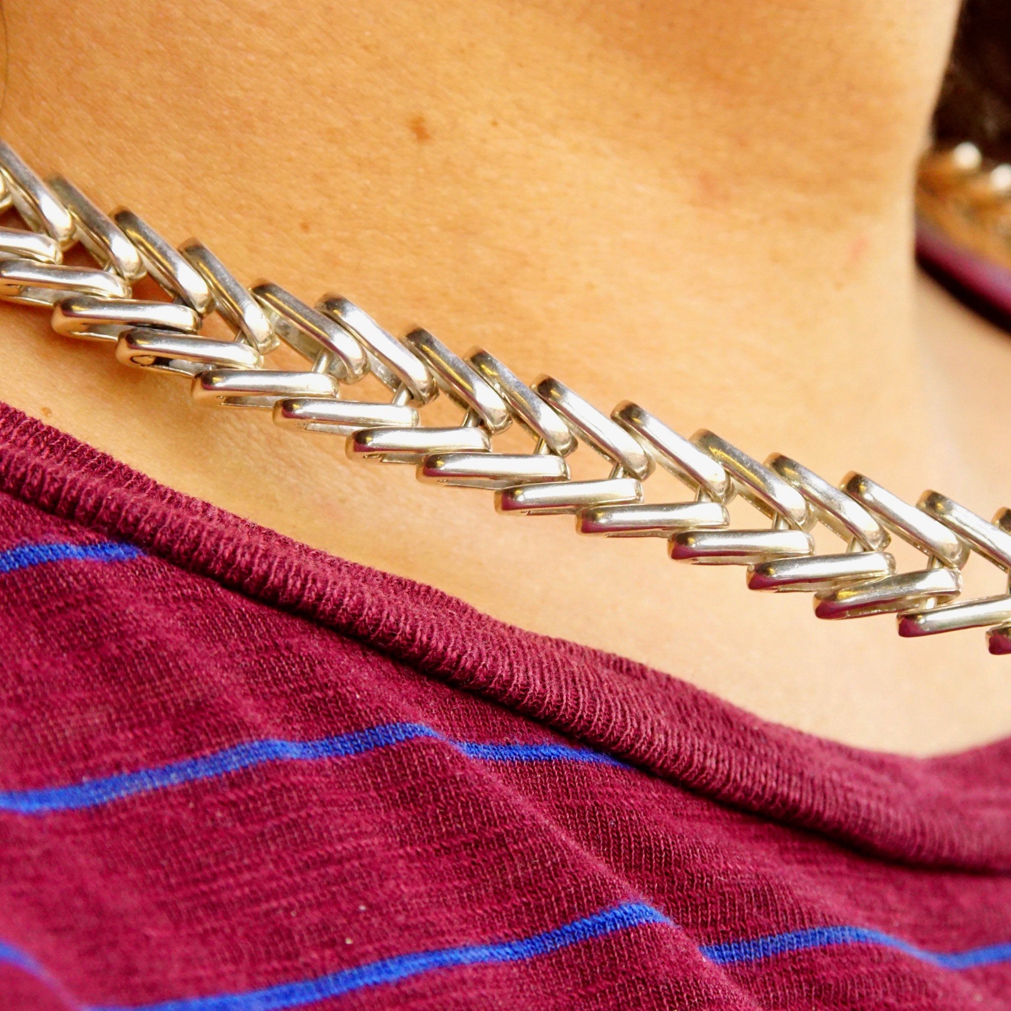 Vintage TAXCO Modernist Heavy Sterling Silver Foxtail Chain, Massive Chain Necklace With Interlocking V-Links, Chunky, Unisex, 24 L
