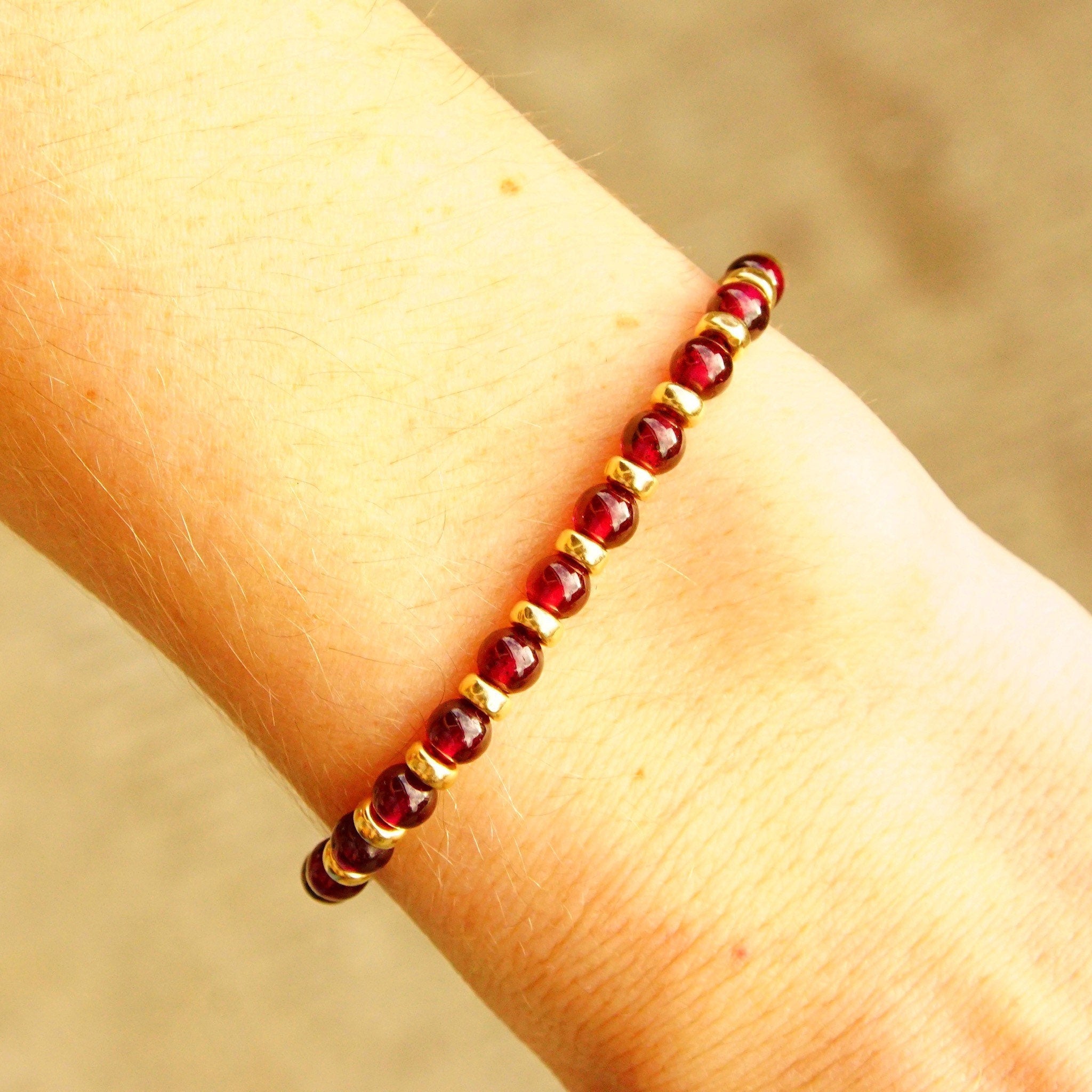 Vintage 14K Gold Garnet Bead Bracelet, Yellow Gold Spacers, 5mm Garnet Beads, Single Strand Beaded Bracelet, 585 Jewelry, 7 1/8" L
