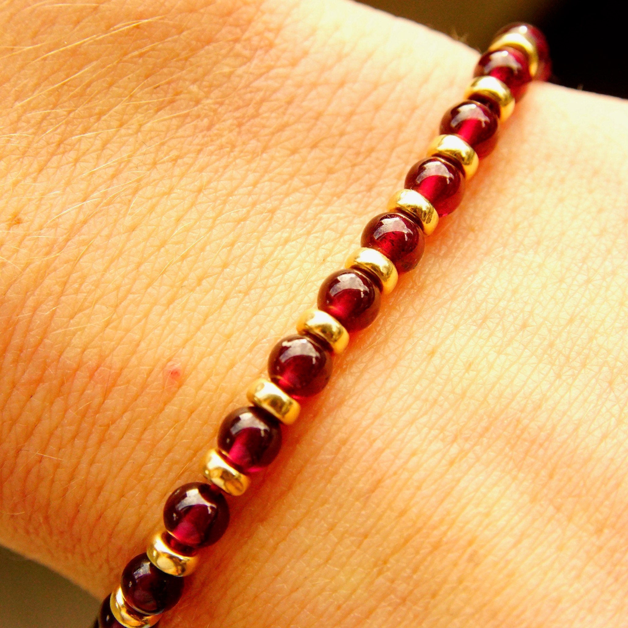 Vintage 14K Gold Garnet Bead Bracelet, Yellow Gold Spacers, 5mm Garnet Beads, Single Strand Beaded Bracelet, 585 Jewelry, 7 1/8" L