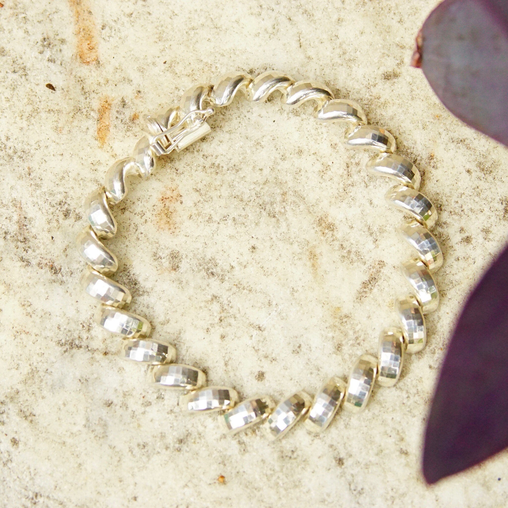Vintage Italian Sterling Silver Crescent Link Chain Bracelet, Diamond Cut Design, Flashy Silver Bracelet, 8 1/4 L