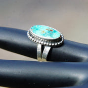 Vintage Native American Petite Silver Turquoise Ring, Marbled Turquoise Gemstone, Silver Bead Setting, Wide Spilt Prong Band, Size 4 US