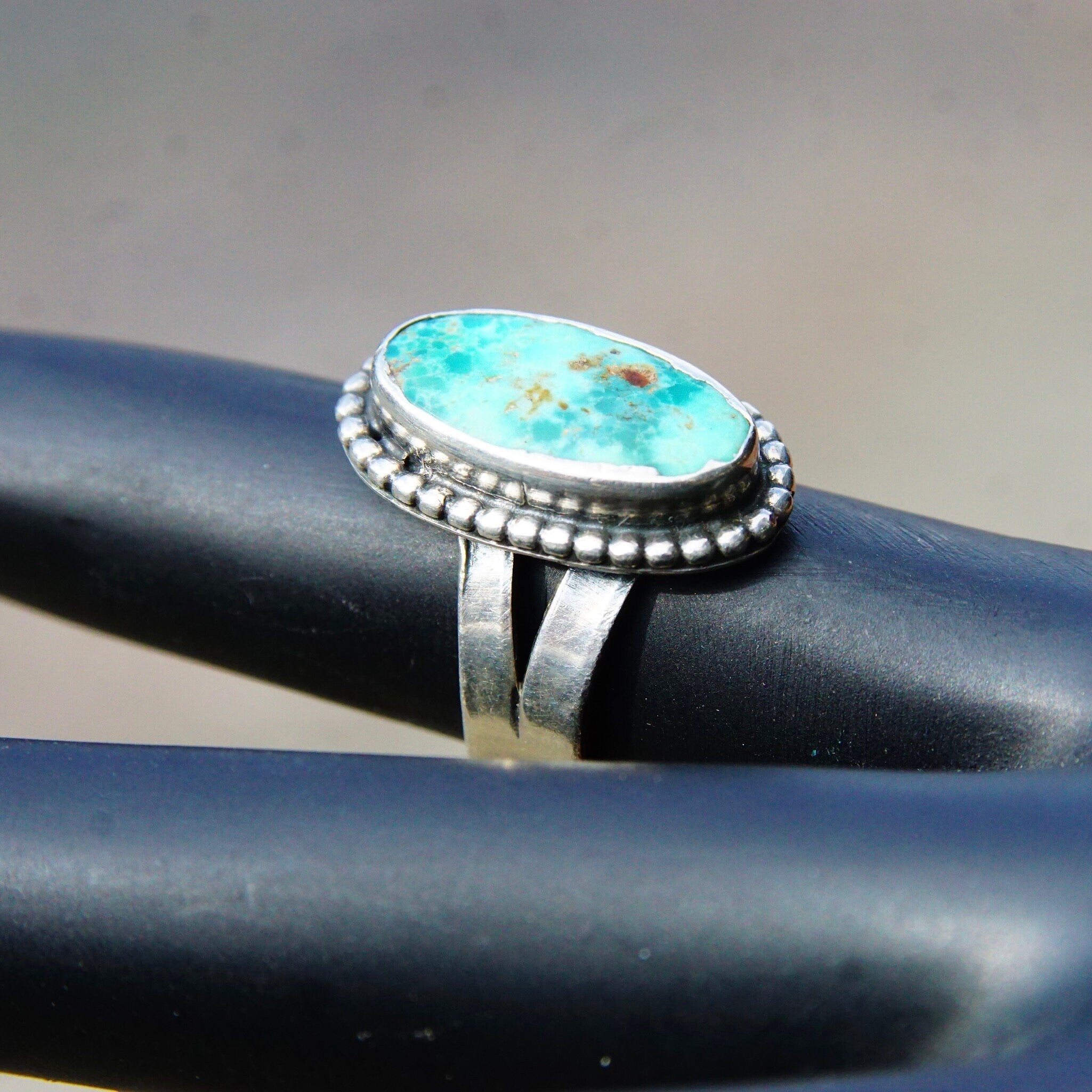 Vintage Native American Petite Silver Turquoise Ring, Marbled Turquoise Gemstone, Silver Bead Setting, Wide Spilt Prong Band, Size 4 US