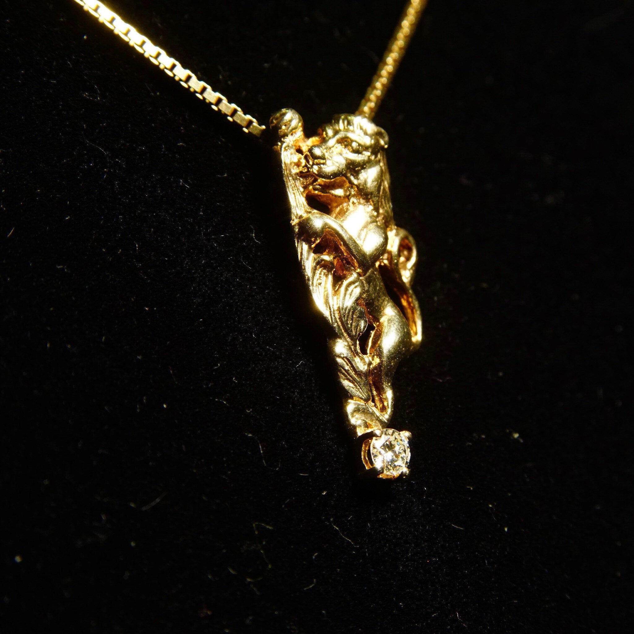 Vintage 14K Gold Diamond Accent Lion Charm, .13 CT Brilliant Diamond, Petite Yellow Gold Lion Pendant, 585 Jewelry, 28mm x 11mm