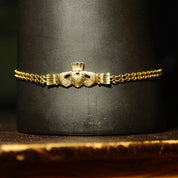 Antique Aurafin 14K Yellow Gold Claddagh Bracelet, 2-Row Link Chain, Diamond Cut Irish Claddagh Symbol, 585 Promise Bracelet, 7 3/8" L