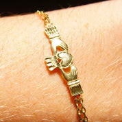 Antique Aurafin 14K Yellow Gold Claddagh Bracelet, 2-Row Link Chain, Diamond Cut Irish Claddagh Symbol, 585 Promise Bracelet, 7 3/8" L