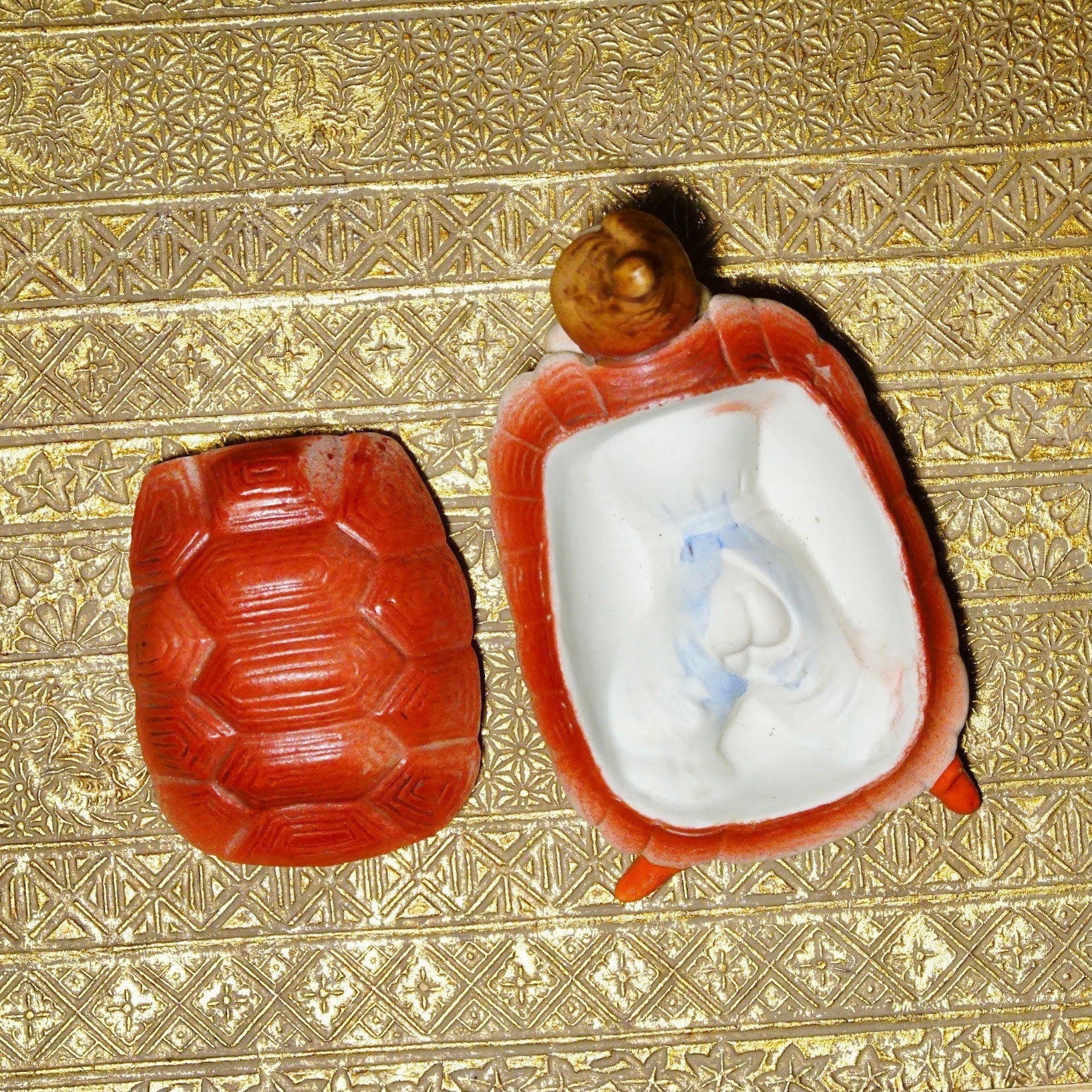 Antique Risqu Lady In Tortoise Shell Ceramic Figurine, Exposed Bare Butt, Eclectic Tchotchke, Made In Japan, 4 L x 2 1/2 L x 1 3/4 H