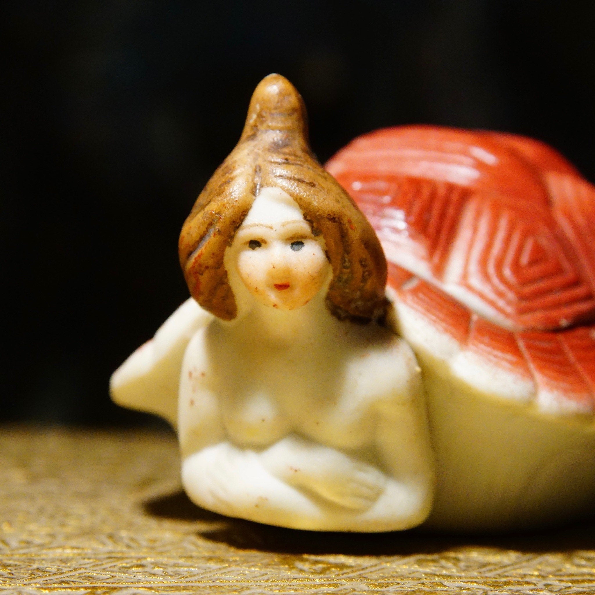 Antique Risqu Lady In Tortoise Shell Ceramic Figurine, Exposed Bare Butt, Eclectic Tchotchke, Made In Japan, 4 L x 2 1/2 L x 1 3/4 H