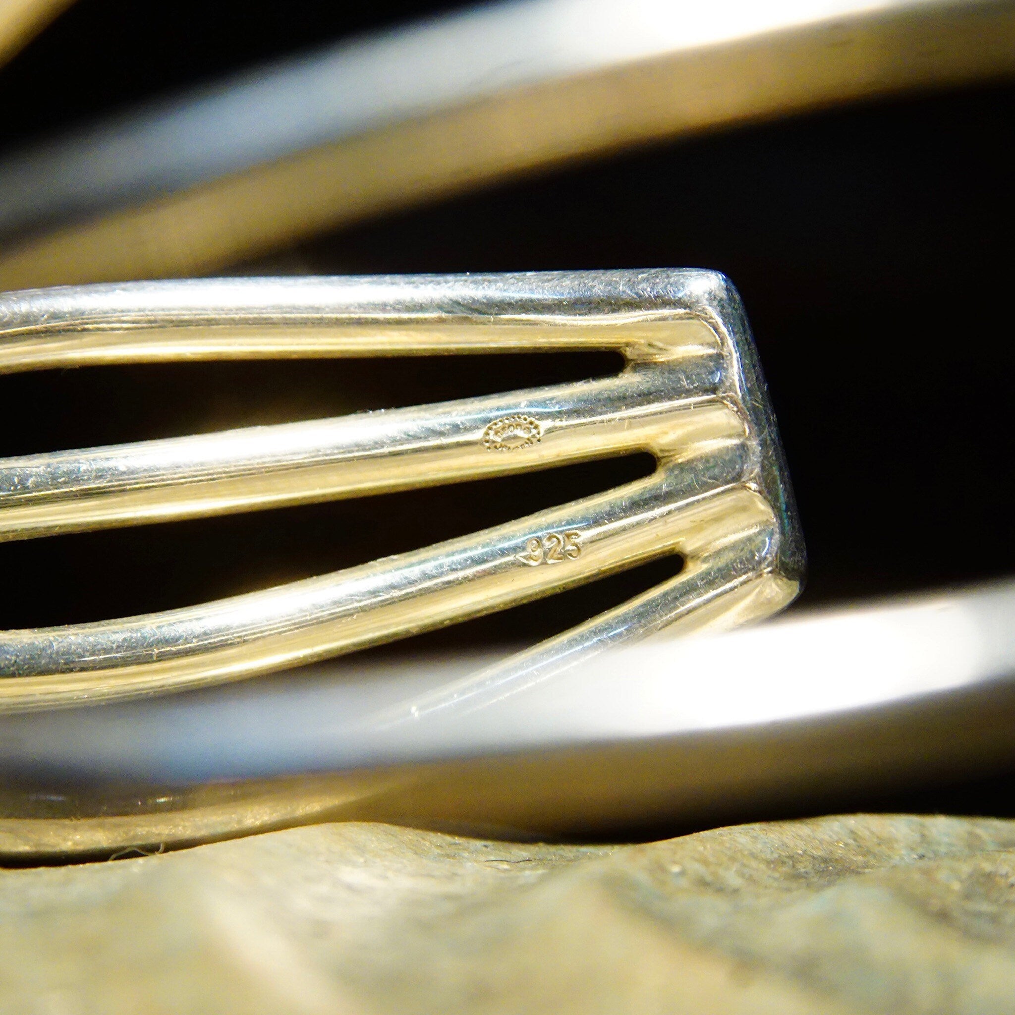 Vintage Modernist Sterling Silver Spiral Cuff Bracelet, 3D Wire Wrist Wrap, Abstract, Chunky 925 Cuff, 6 L