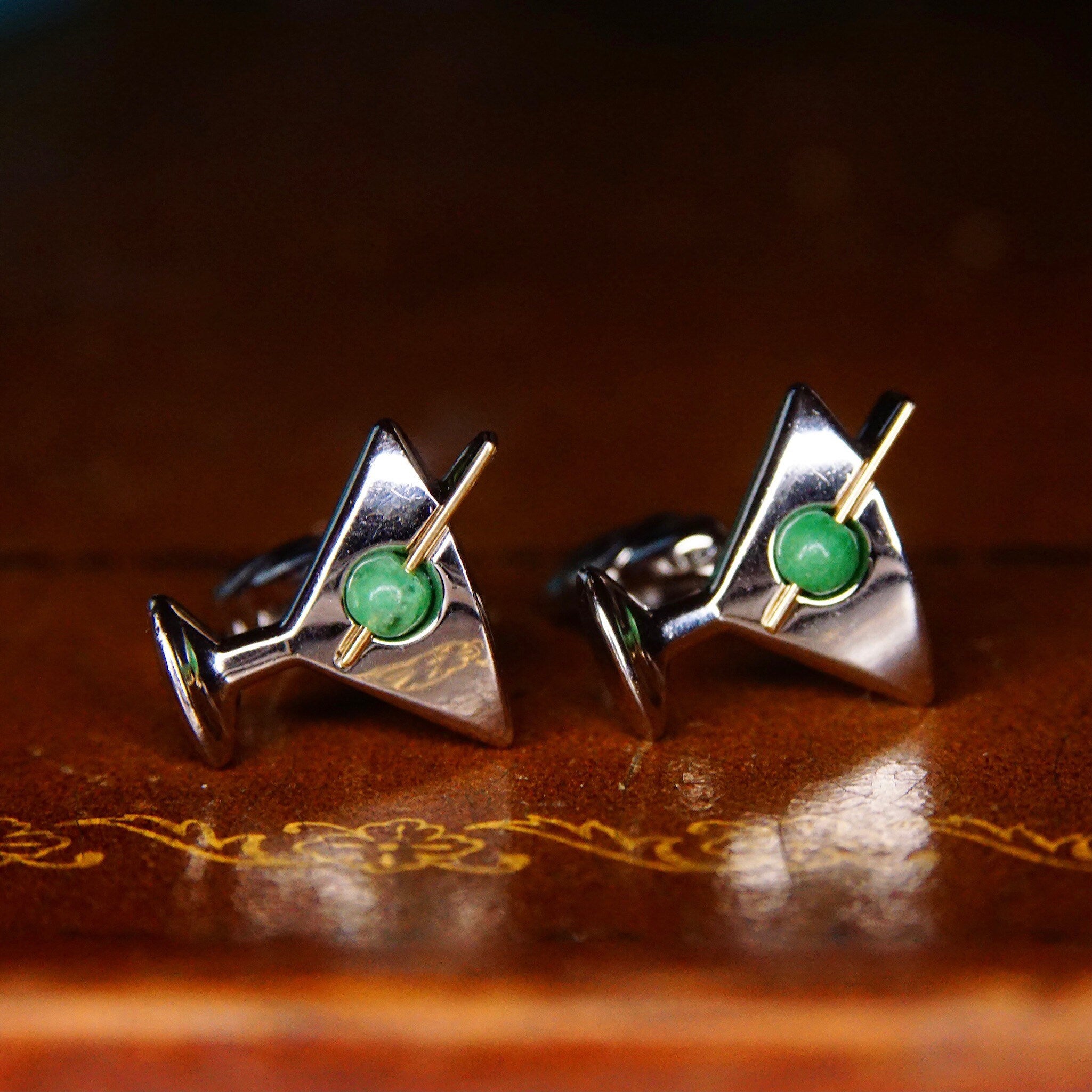 Vintage Dolan Bullock Sterling Silver 14K Jade Olive Cufflinks, Cocktail Glass Cuff Face, Yellow Gold Cocktail Spear, Green Gemstone, 3/4" L