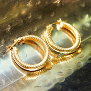 Vintage 14K Yellow Gold Spiral Hoop Earrings, Small 25mm Gold Hollow Tube Hoops, Classy Gold Hoop Earrings, Lightweight 585 Accessory, JCM