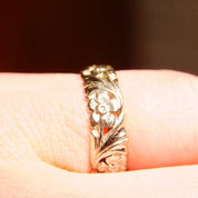 Vintage 14K White Gold Floral Repousse Band Ring, Antique Style Wedding Bands, 6mm Textured 585 Gold Band, Size 7 1/2 US