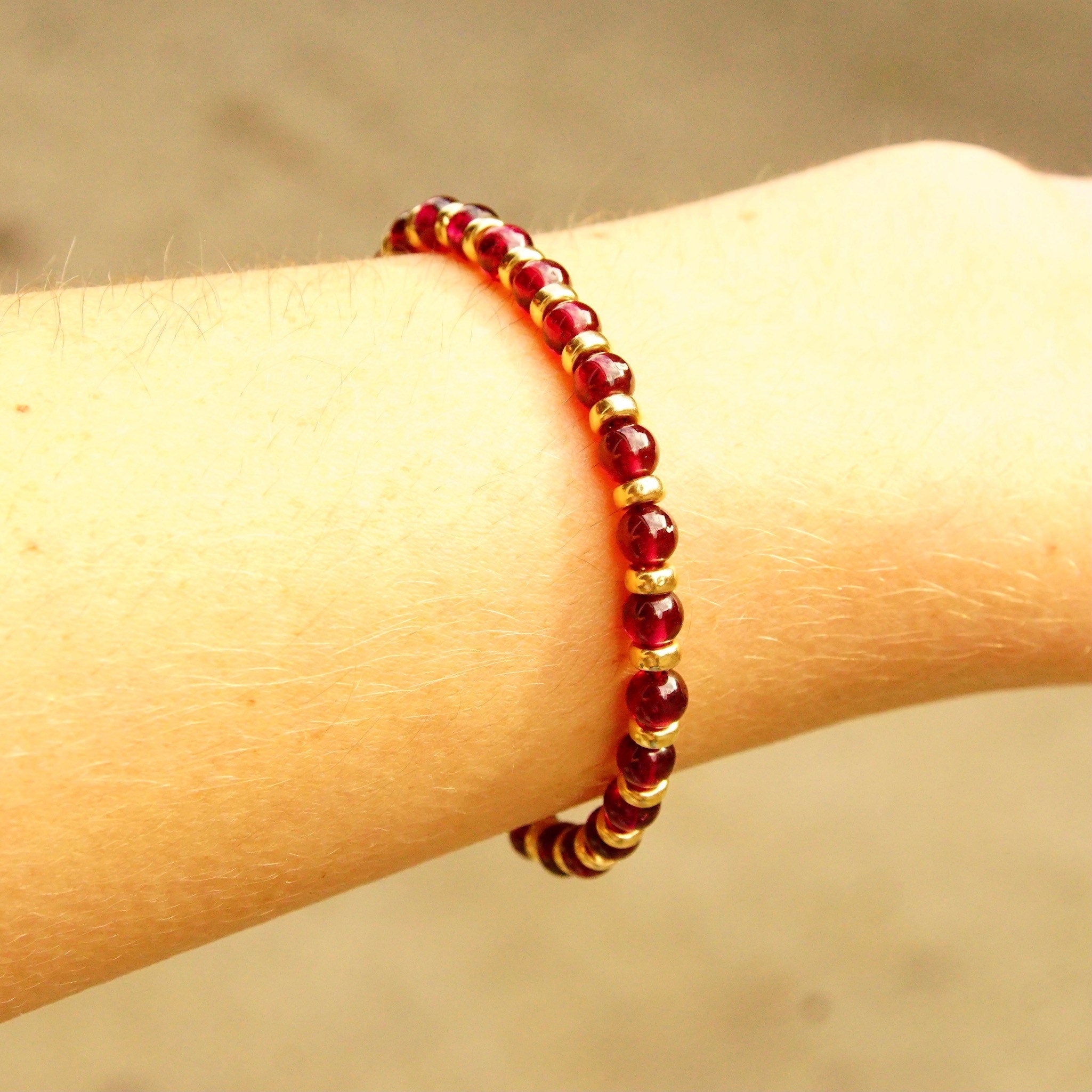 Vintage 14K Gold Garnet Bead Bracelet, Yellow Gold Spacers, 5mm Garnet Beads, Single Strand Beaded Bracelet, 585 Jewelry, 7 1/8" L