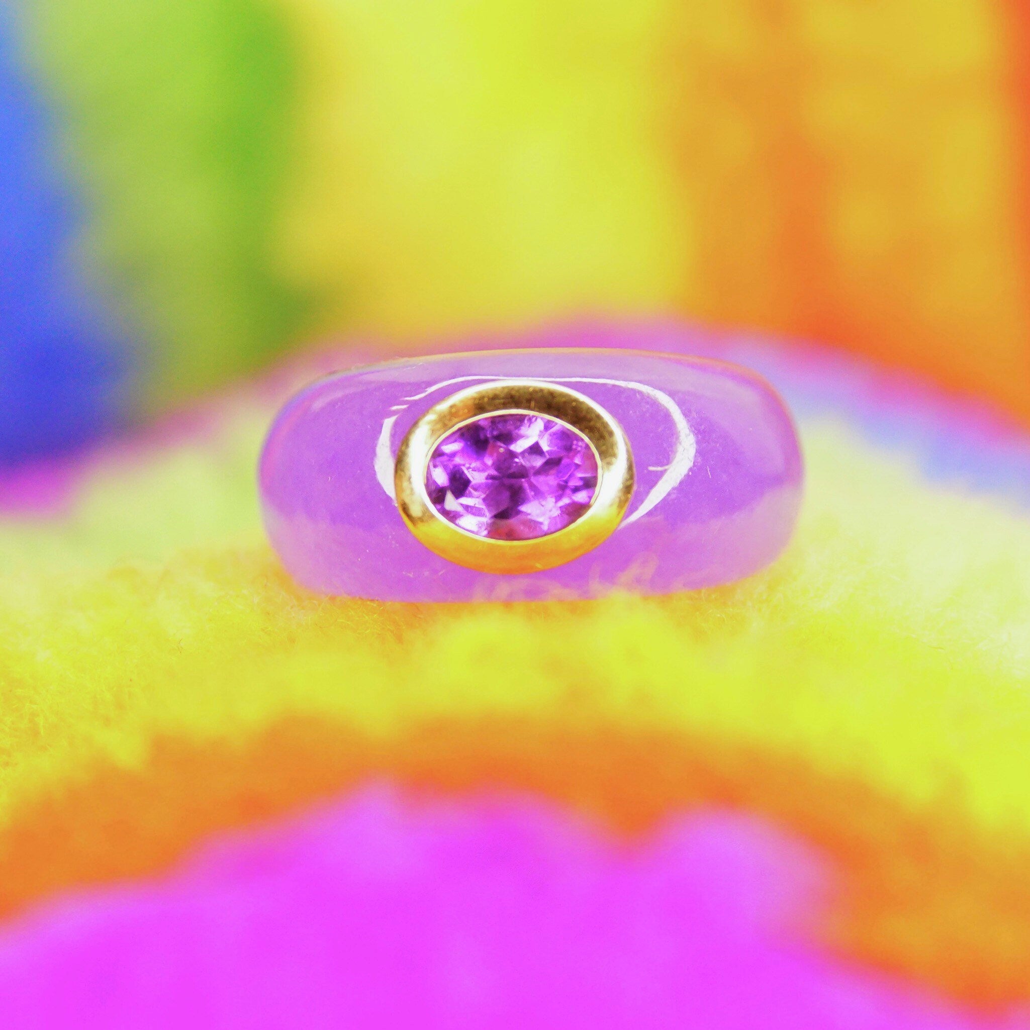 Vintage 14K Lavender Jadeite Jade Amethyst Ring, Purple Gemstone Dome Ring With Yellow Gold Setting, Jade Tube Ring, Size 10 US