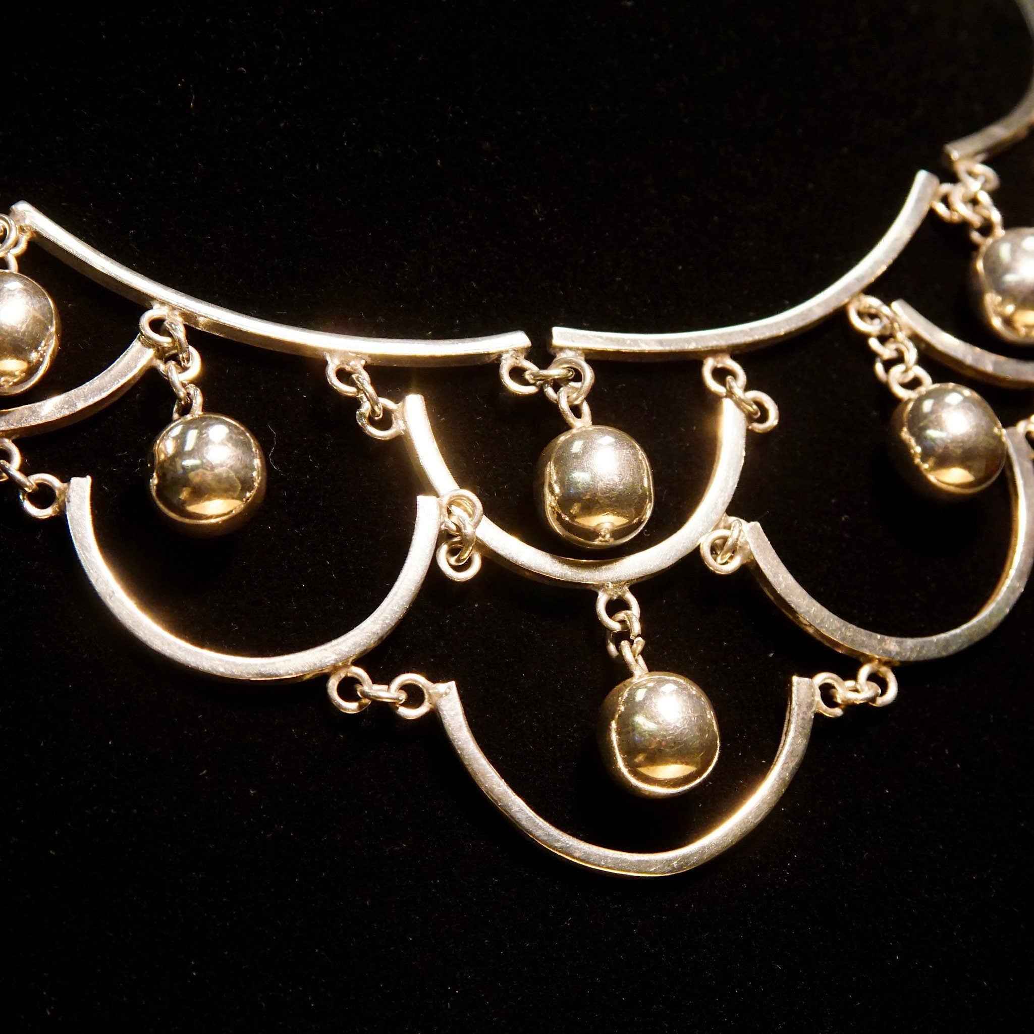 Vintage TAXCO Sterling Silver Festoon Necklace, Silver Bead Scallop Bib Necklace, Mexico 925 TH-43, Modernist Jewelry, 16 3/4" L