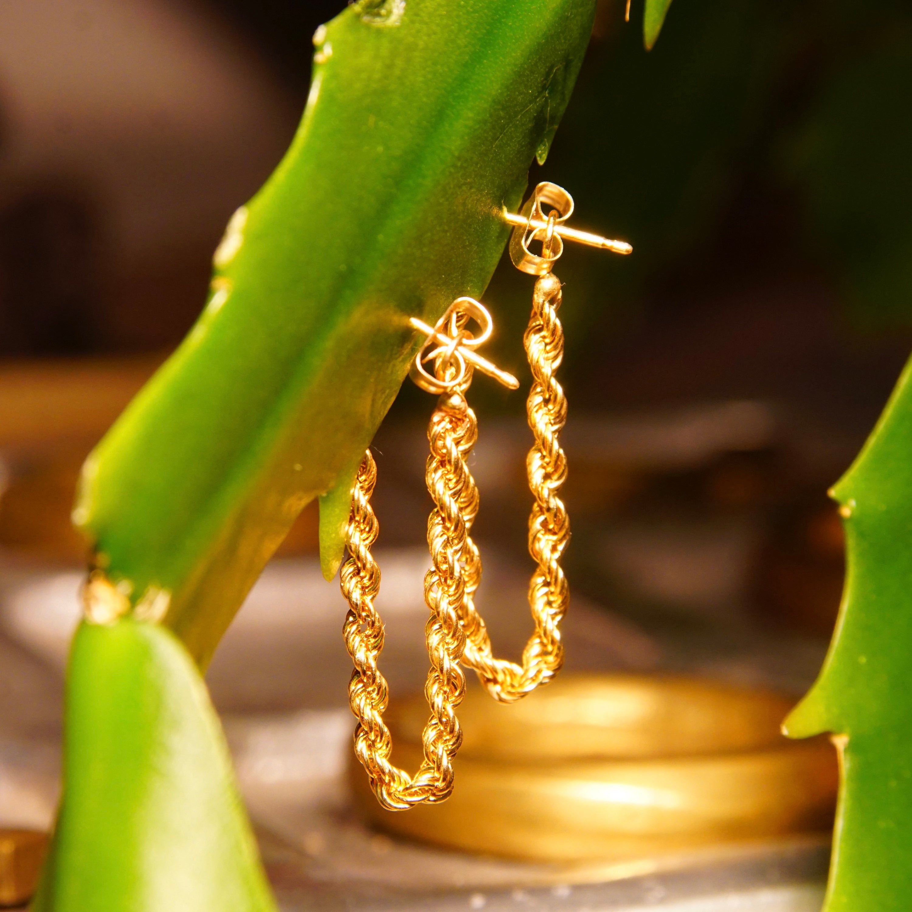 Vintage 14K Yellow Gold Rope Chain Dangle Earrings, Loose Gold Chain Hoops, Attached Push Back, Pierced Dangle Earrings, 1 1/4" L