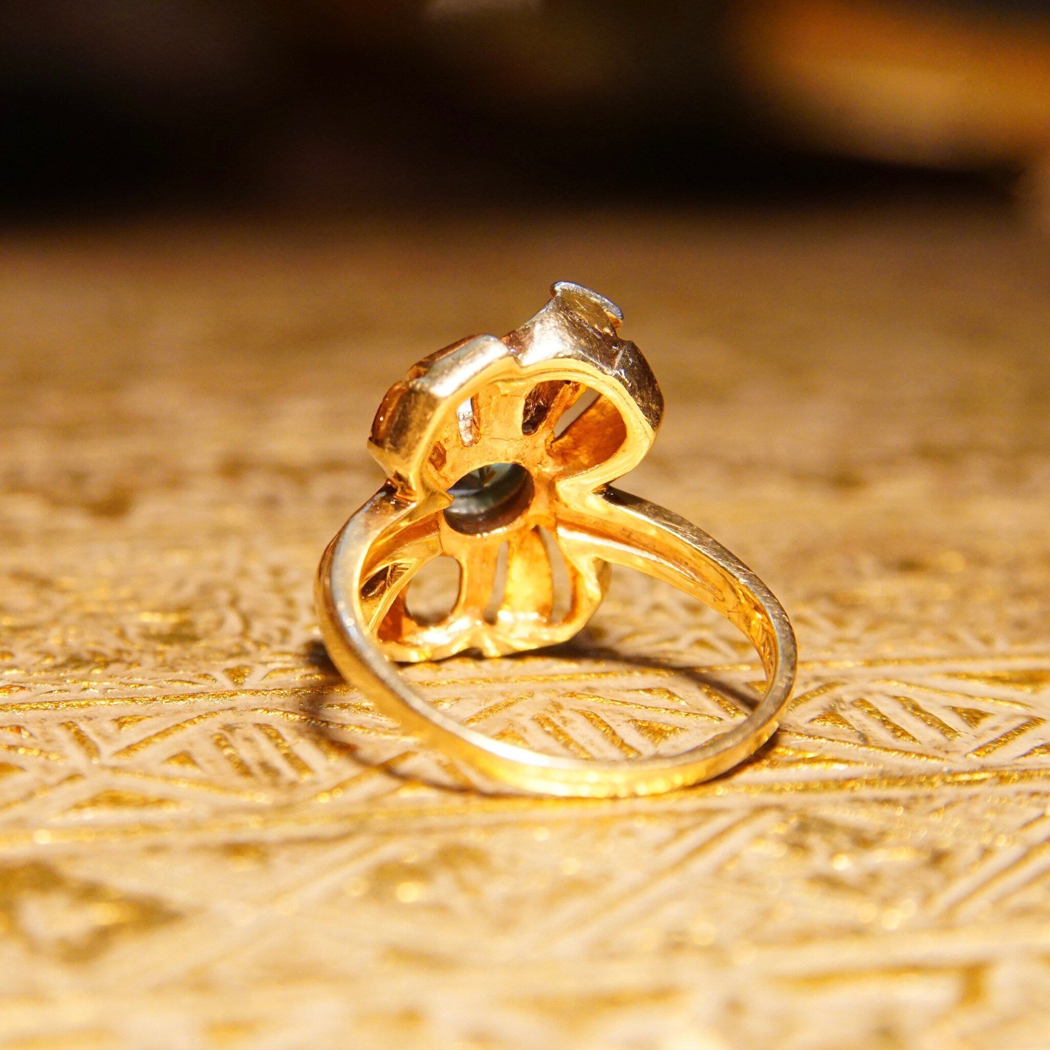 Antique 10K Gold Blue Topaz Diamond Bow Ring, JR Woods & Sons, Brilliant Blue Gemstone, Ribbon Setting, White Gold Accents, Size 6 3/4 US